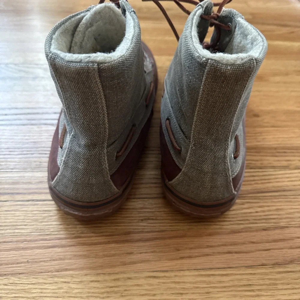 Sperry these men